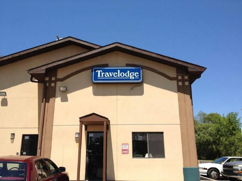 Travelodge By Wyndham Маскігон Екстер'єр фото